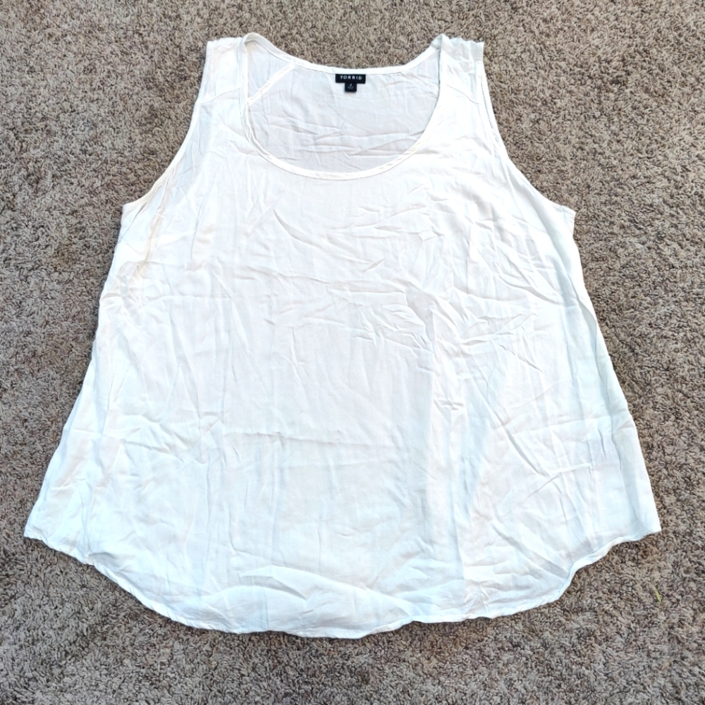 Torrid Curved Hem Tank Top